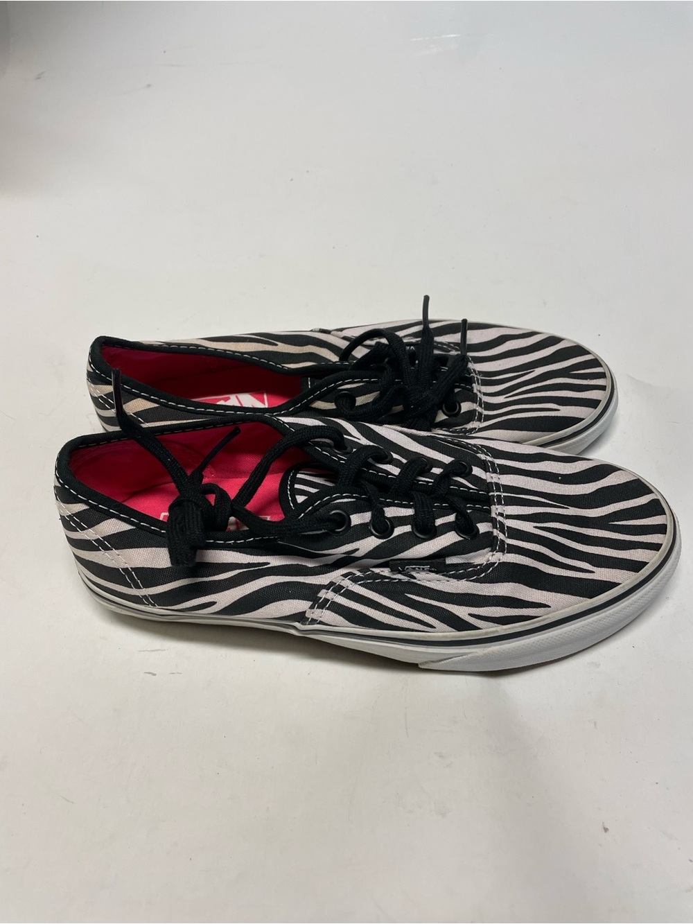 Vans Black Zebra Print Sneaker Shoes Size Women US 6.5
